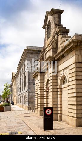 Großbritannien, England, Devon, Plymouth, Royal William Yard, Mill's Bakery Building Stockfoto