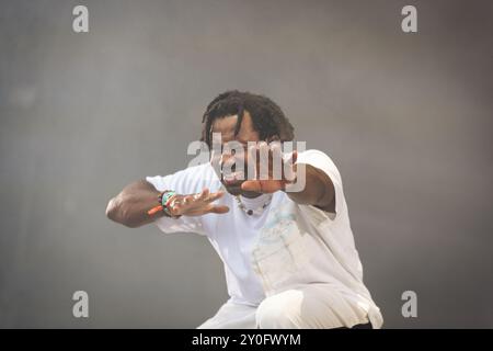 Paris, Frankreich. August 2024. Die britische Sängerin und Songwriterin Sampha tritt live beim Rock en seine Festival auf. (Foto: Telmo Pinto/SOPA Images/SIPA USA) Credit: SIPA USA/Alamy Live News Stockfoto