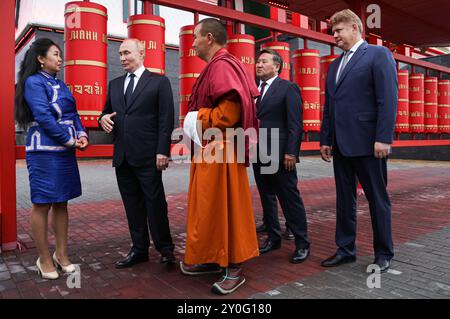 RUSSLAND, KYZYL - 2. SEPTEMBER 2024: Russlands Präsident Wladimir Putin nimmt an einem Treffen mit Wladislaw Chowalyg Teil, dem Chef der Republik Tyva. Vjatscheslaw Prokofjew/Presse- und Informationsbüro des russischen Präsidenten/TASS/SIPA USA Stockfoto