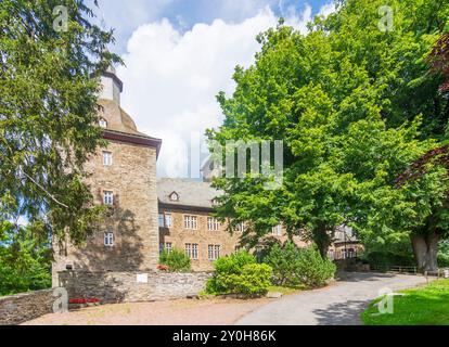 Attendorn: Schloss Schnellenberg im Sauerland, Nordrhein-Westfalen, Deutschland Stockfoto