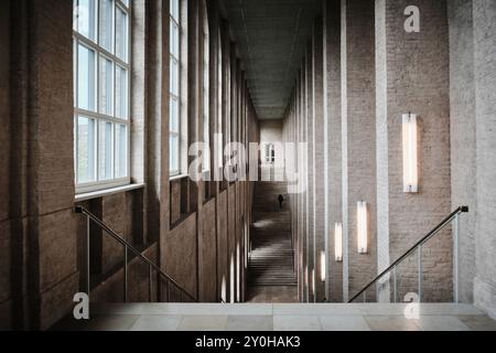 München - 17. April 2024: Treppe in der Alten Pinakothek Stockfoto