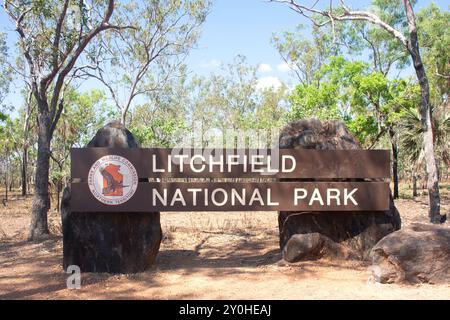 Eintrittsschild zum Litchfield National Park, Litchfield Park, Northern Territory, Australien Stockfoto