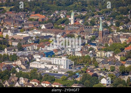 Luftbild, City Innenstadtansicht mt evang.-luth. Christuskirche und Kath. Kirche St. Lamberti, Einkaufszentrum Wilhelmstraße, Gladbeck, Ruhrgebiet, Nordrhein-Westfalen, Deutschland ACHTUNGxMINDESTHONORARx60xEURO *** Blick aus der Luft, Blick ins Stadtzentrum mit evang luth Christuskirche und Katheterkirche St. Lamberti, Einkaufszentrum Wilhelmstraße, Gladbeck, Ruhrgebiet, Nordrhein Westfalen, Deutschland ACHTUNGxMINDESTHONORARx60xEURO Stockfoto