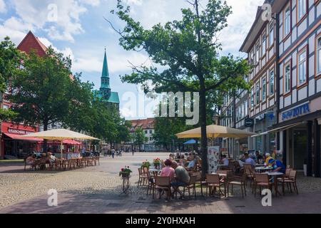 Osterode am Harz: Platz Kornmarkt, Kirche St.-Aegidien-Marktkirche im Harz, Niedersachsen, Deutschland Stockfoto