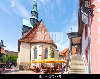 Osterode am Harz: Kirche St.-Aegidien-Marktkirche, altes Rathaus in Harz, Niedersachsen, Deutschland Stockfoto