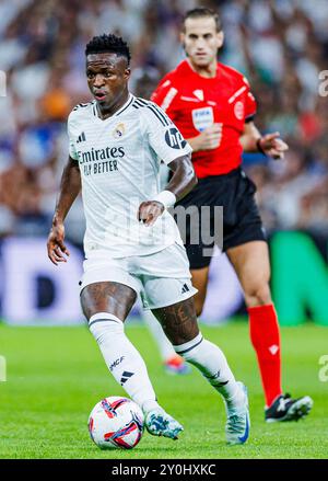 Madrid, Deutschland. September 2024. Fussball La Liga 4. Spieltag Real Madrid - Real Betis Sevilla am 01.09.2024 im Estadio Santiago Bernabeu in Madrid Vinicius Junior ( Madrid ) Foto: Revierfoto Credit: ddp Media GmbH/Alamy Live News Stockfoto