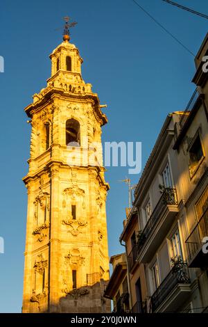 Santa Catalina Turm und Kirche Santa Catalina, Plaza de Santa Catalina, Valencia, Spanien. Stockfoto