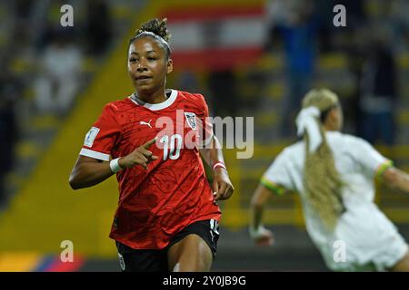 Bogota, Kolumbien. September 2024. Nicole Ojukwu aus Österreich feiert nach dem zweiten Tor seiner Mannschaft beim Gruppenspiel der FIFA U-20-Frauen-Weltmeisterschaft Kolumbien 2024 zwischen Ghana und Österreich im Metropolitano de Techo Stadium in Bogota am 2. September 2024. Foto: Julian Medina/DiaEsportivo/Alamy Live News Credit: DiaEsportivo/Alamy Live News Stockfoto