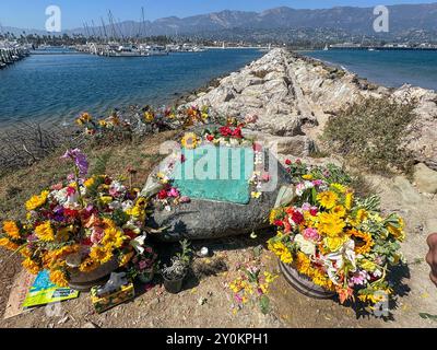 Santa Barbara, CA, USA. September 2024. Am 2. September 2024 jährt sich die Tragödie der Conception Boat Fire Tragödie der Kanalinseln, bei der 34 Menschen unter Deck gefangen und bei einem nächtlichen Feuer auf dem Tauchboot vor der Küste von Santa Cruz getötet wurden. (Kreditbild: © Amy Katz/ZUMA Press Wire) NUR REDAKTIONELLE VERWENDUNG! Nicht für kommerzielle ZWECKE! Stockfoto