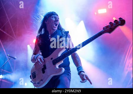 20. Juli 2024: Dirk Schlächter tritt mit Gamma Ray beim Luppolo in Rock Festival in Cremona auf Stockfoto