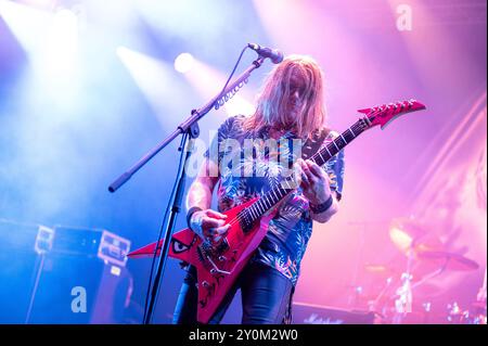 20. Juli 2024: Kai Hansen tritt mit Gamma Ray beim Luppolo in Rock Festival in Cremona auf Stockfoto