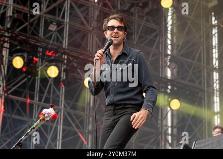 6. Juli 2024: Justin Hayward-Young tritt mit den Impfstoffen beim IDays Festival in Mailand auf Stockfoto