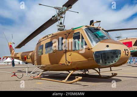 Royal Moroccan Air Force Bell UH-1 Huey Hubschrauber am Flughafen Marrakesch. Marrakesch, Marokko - 28. April 2016 Stockfoto