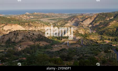 Panorama des Stilaro-Tals in Kalabrien, Italien. Stockfoto