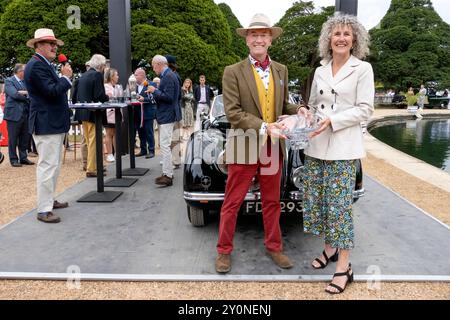 Jagura XK120 Gewinner des Club Concous beim Concours of Elegance Hampton Court Palace London UK 2024 Stockfoto