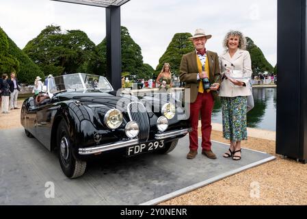 Jagura XK120 Gewinner des Club Concous beim Concours of Elegance Hampton Court Palace London UK 2024 Stockfoto