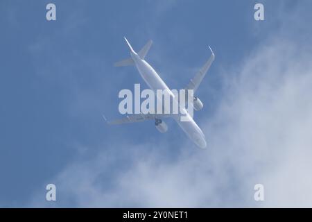 Chiangmai, Thailand - 23. Dezember 2023: B-18106 Airbus A321 von China Airline. Fahren Sie vom Flughafen Chiangmai nach taipei Taiwan. Stockfoto