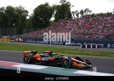 Monza, Italien. September 2024. Lando Norris aus Großbritannien fuhr das (4) McLaren F1 Team MCL38 Mercedes während des GP von Italien der Formel 1 in Monza. Quelle: Alessio Morgese/Alessio Morgese/Emage/Alamy Live News Stockfoto