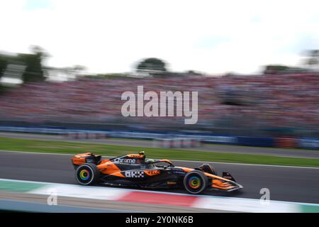 Monza, Italien. September 2024. Lando Norris aus Großbritannien fuhr das (4) McLaren F1 Team MCL38 Mercedes während des GP von Italien der Formel 1 in Monza. Quelle: Alessio Morgese/Alessio Morgese/Emage/Alamy Live News Stockfoto