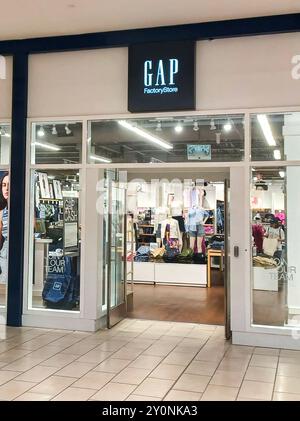 Toronto, ON, Kanada – 30. April 2024: Blick auf das Sign of GAP Store in Toronto Stockfoto