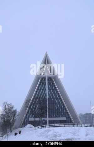 Die Arktische Kathedrale oder Tromsdalen Kirche, Gemeinde Tromsø im Komitat Troms, Norwegen Stockfoto