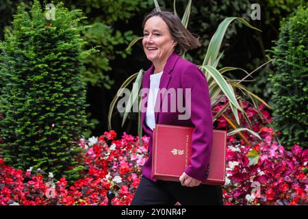 London, Großbritannien. September 2024. Jo Stevens, Staatssekretär für Wales, Parlamentsabgeordneter Cardiff East. Minister der Starmer-Regierung nehmen an der Kabinettssitzung in der Downing Street Teil. Quelle: Imageplotter/Alamy Live News Stockfoto