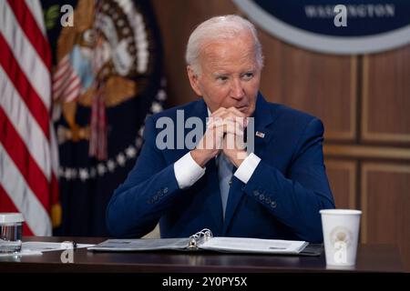 Washington, Usa. September 2024. US-Präsident Joe Biden kommentiert die Auftaktveranstaltung der Content-Serie Investing in America im South Court Auditorium in Washington, DC, am 3. September 2024. Credit: Chris Kleponis/Pool über CNP Credit: Abaca Press/Alamy Live News Stockfoto
