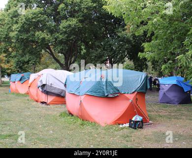 Heimatlose Zeltstadt im Humboldt Park in Chicago Stockfoto