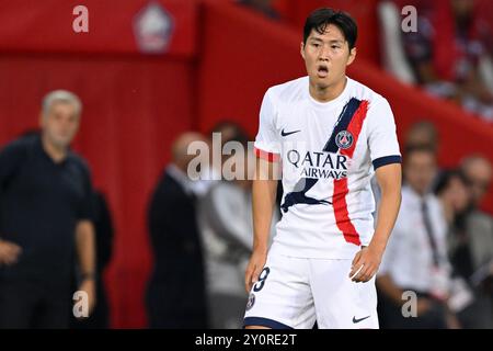 LILLE - Lee Kang in aus Paris Saint Germain während des Spiels der französischen Ligue 1 zwischen Lille OSC und Paris Saint Germain im Pierre-Mauroy-Stadion am 1. September 2024 in Lille, Frankreich. ANP | Hollandse Hoogte | Gerrit van Keulen Stockfoto