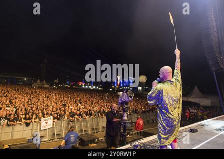 Stumpen (Gero Ivers), Sänger der Berliner Band Knorkator, beim Wacken Open Air in Wacken. Das traditionelle Metal Festival findet ab dem 31. Juli statt Stockfoto