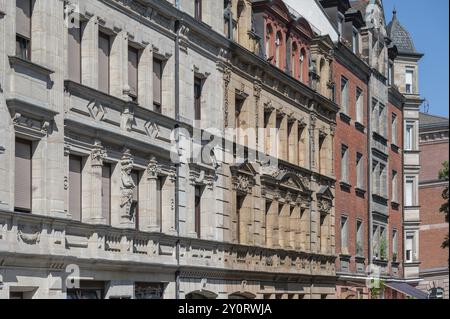 Fassaden von Wohn- und Geschäftshäusern, Italianisierung Neorenaissance, erbaut um 1885, Sielstr 3 und 5, Nürnberg, Mittelfranken, Bavari Stockfoto