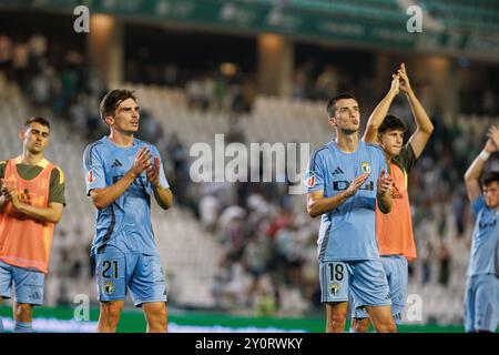 Inigo Cordoba, Aitor Cordoba, das während des LaLiga 2 Hypermotion-Spiels zwischen den Teams von Cordoba CF und Burgos CF im Estadio Nuevo Arcangel (Maciej Rog Stockfoto