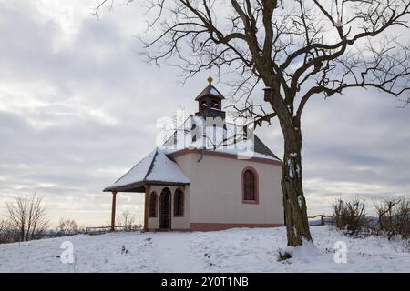 Mater Dolorosa Kapelle auf dem Hügel der Kleinen Kalmit, Ilbesheim, Südpfalz, Rheinland-Pfalz, Deutschland, Europa Stockfoto