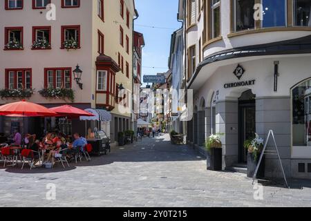 Schmiedgasse, Fußgängerzone, Einkaufsstraße mit Outdoor-Catering, Klosterviertel, Altstadt von Sankt Gallen, Kanton St. Gallen, Schweiz Stockfoto