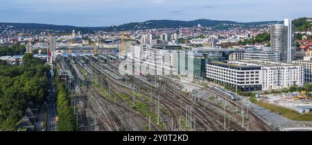 Gleisvorfeld am Hauptbahnhof. Nach Fertigstellung des Projekts Stuttgart 21 sollen hier das neue Stadtviertel Rosenstein und die Wohnungen errichtet werden. Stockfoto