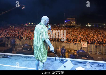 Stumpen (Gero Ivers), Sänger der Berliner Band Knorkator, beim Wacken Open Air in Wacken. Das traditionelle Metal Festival findet ab dem 31. Juli statt Stockfoto