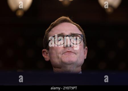 London, Großbritannien. September 2024. Der Kandidat der konservativen Parteiführung und Schattensicherheitsminister Tom Tugendhat startet seine Kampagne im Royal Horseguards Hotel. (Foto: Tejas Sandhu/SOPA Images/SIPA USA) Credit: SIPA USA/Alamy Live News Stockfoto