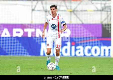 Florenz, Italien. September 2024. Matteo Pessina von AC Monza während des Spiels der Serie A Enilive zwischen ACF Fiorentina und AC Monza im Stadio Artemio Franchi am 1. September 2024 in Florenz. Quelle: Giuseppe Maffia/Alamy Live News Stockfoto