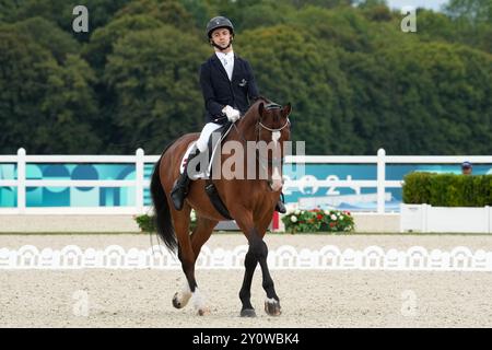 SNIKUS Rihards (LAT), 3. SEPTEMBER 2024 - Pferdesport : individuelles Ereignis der Klasse I während der Paralympischen Spiele in Paris 2024 im Chateau de Versailles in Versailles, Frankreich. (Foto von AFLO SPORT) Stockfoto