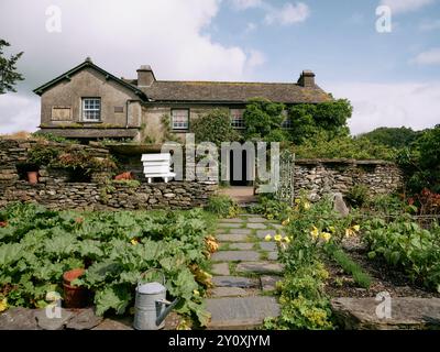 Beatrix Potter's Farmhouse Retreat Hill Top und Garten in der Nähe von Sawrey im Lake District Cumbria England Großbritannien Stockfoto