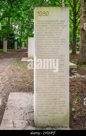 Das Mémorial des Reporters oder Reporters Memorial in Bayeux, Frankreich, ehrt alle Journalisten, die bei der Arbeit getötet wurden Stockfoto