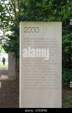 Das Mémorial des Reporters oder Reporters Memorial in Bayeux, Frankreich, ehrt alle Journalisten, die bei der Arbeit getötet wurden Stockfoto