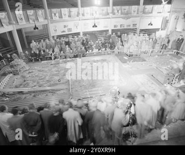 Aktuell 21-195. Lilleputbanen in Oslo. Die größte und vollständigste Modellbahn der Welt ist derzeit im Missionshaus von Calmeyergaten in Oslo zu sehen. Foto: Sverre A. Børretzen / aktuell / N TB ***Foto ist nicht bearbeitet*** dieser Bildtext wird automatisch übersetzt Stockfoto