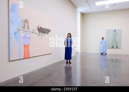 White Cube Mason's Yard, London, Großbritannien. September 2024. Vorschau: Donna Huddleston Company, neue Gemälde und Arbeiten auf Papier von einer in London lebenden Künstlerin. Quelle: Matthew Chattle/Alamy Live News Stockfoto