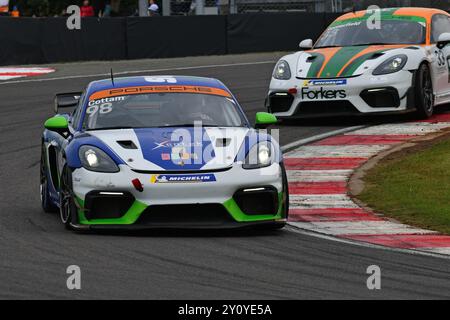 Oliver Cottam, Porsche 718 Cayman GT4 RS Clubsport, Xentek Motorsport, Porsche Sprint Challenge Großbritannien 2024, eine einzige Markenserie mit allen dr Stockfoto