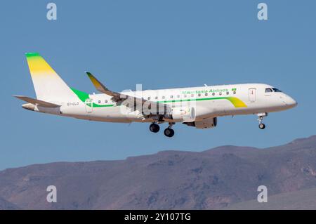 Embraer 170/175 Flugzeug der Fluggesellschaft Mauritania Airlines am Flughafen Gran Canaria, Gando. Stockfoto