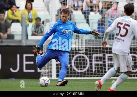 Juventus' Torhüter Wojciech Szczesny in Aktion während des Fußballspiels der Serie A zwischen Juventus und Salernitana im Allianz-Stadion in Turin, Italien - Sonntag, den 12. Mai 2024. Sport - Fußball . (Foto: Tano Pecoraro/Lapresse) Stockfoto