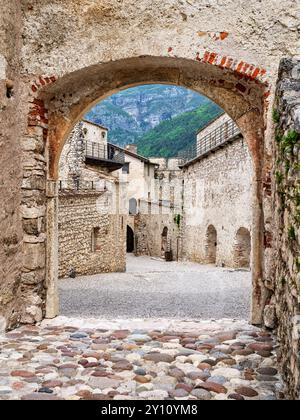 Castel Beseno nahe Rovereto Stockfoto