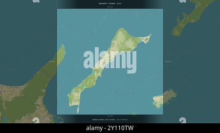 Die Insel Kunashir im Ochotskischen Meer, die zu Russland gehört, wurde auf einer topografischen Karte im humanitären OSM-Stil beschrieben und hervorgehoben Stockfoto