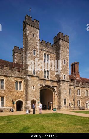 England, Kent, Sevenoaks, Knole House, Gatehouse Tower Stockfoto